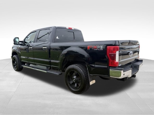 Used 2017 Ford F250 Lariat w/ Lariat Ultimate Package AWD/4WD image 2