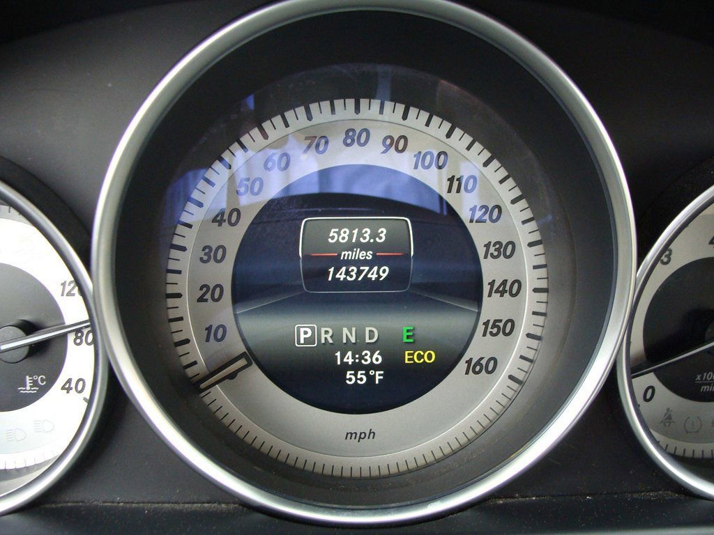 Used 2014 Mercedes-Benz C 300 4MATIC Sedan image 14