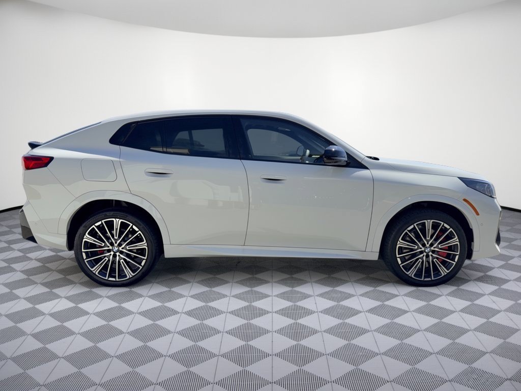 New 2027 BMW X2 xDrive28i AWD/4WD image 8