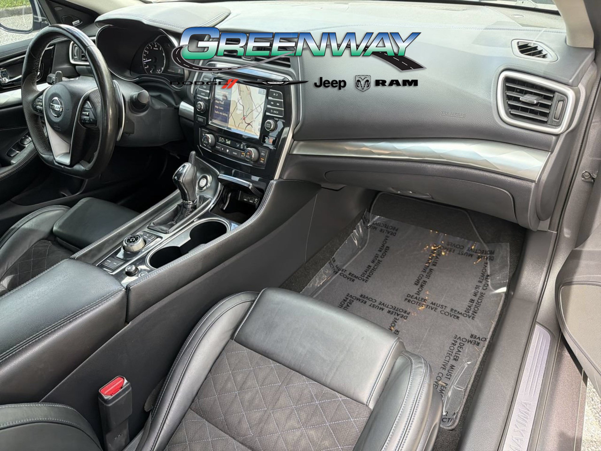 Used 2017 Nissan Maxima SR w/ Midnight Edition FWD image 8