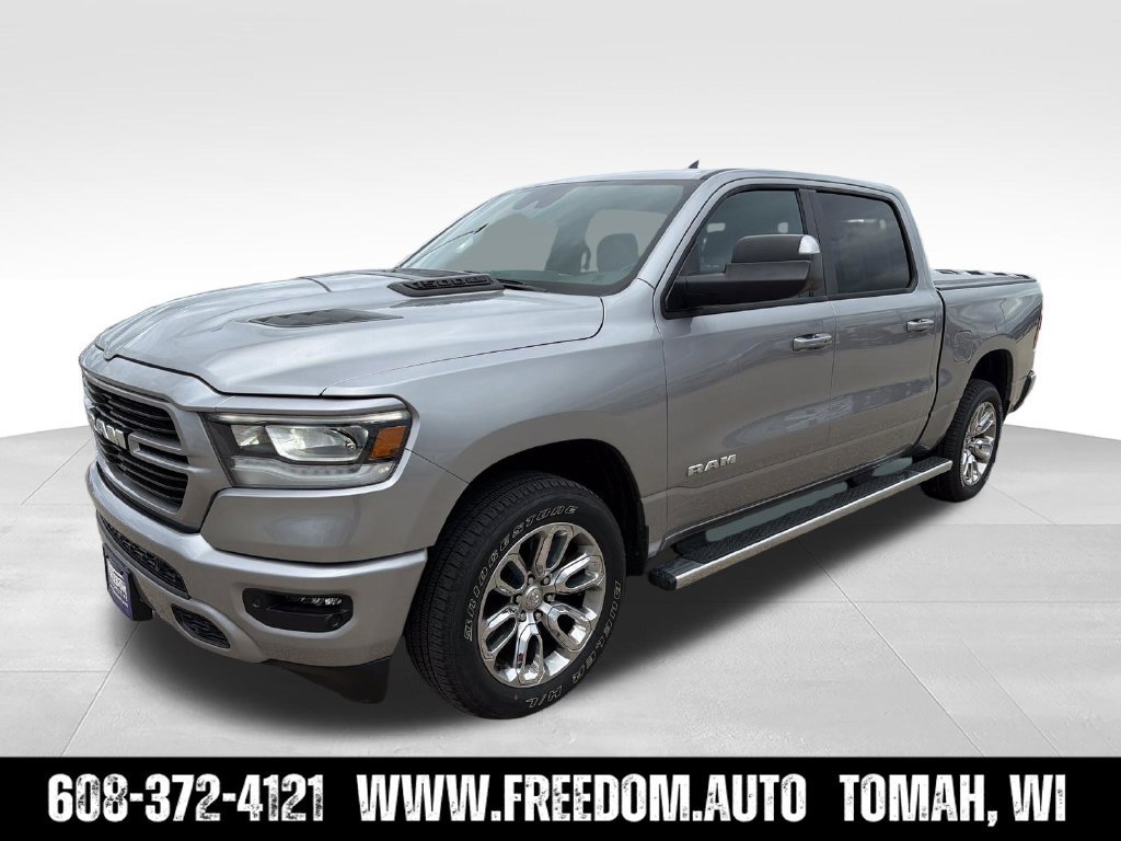Used 2023 RAM 1500 Laramie AWD/4WD image 2