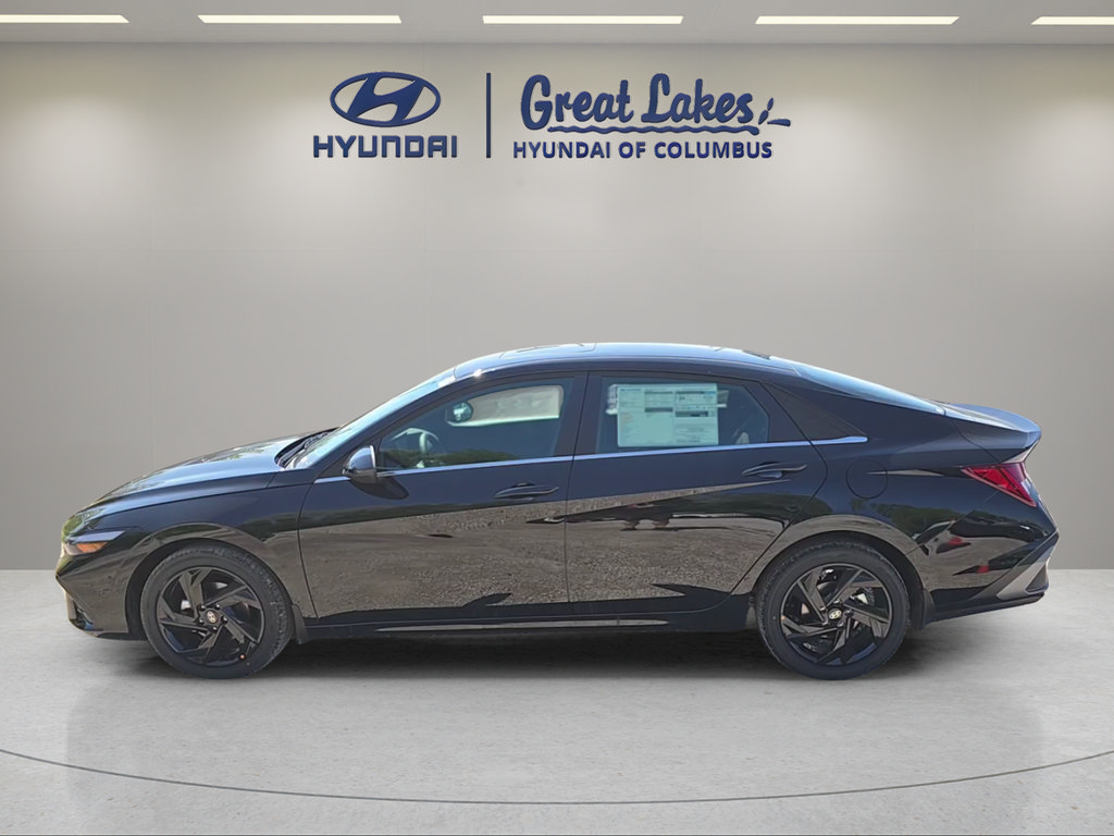 New 2026 Hyundai Elantra SEL Sport Premium FWD image 2