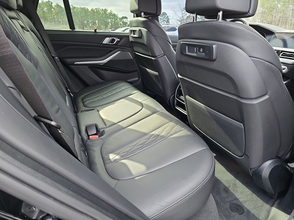 Used 2022 BMW X5 xDrive40i w/ Premium Package image 14