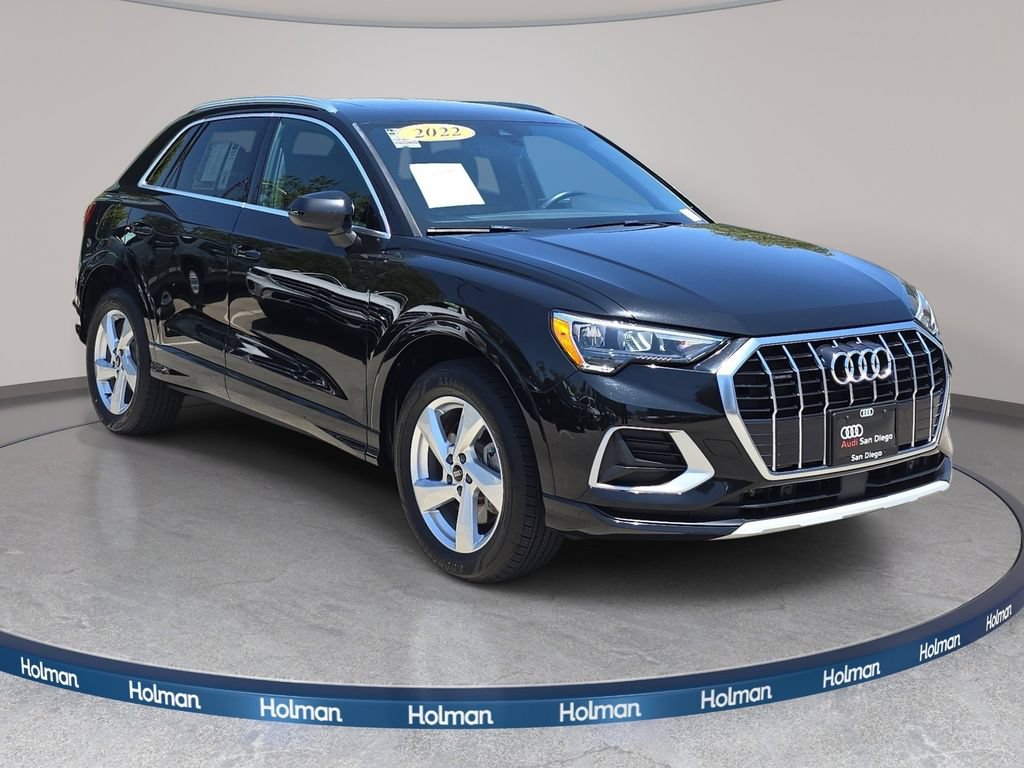 Used 2022 Audi Q3 2.0T Premium w/ Convenience Package AWD/4WD image 4