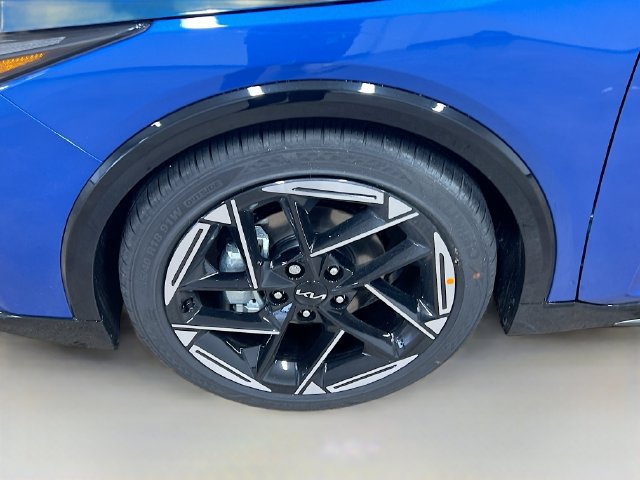 New 2025 Kia K4 EX w/ GT-Line Sunroof Package FWD image 31