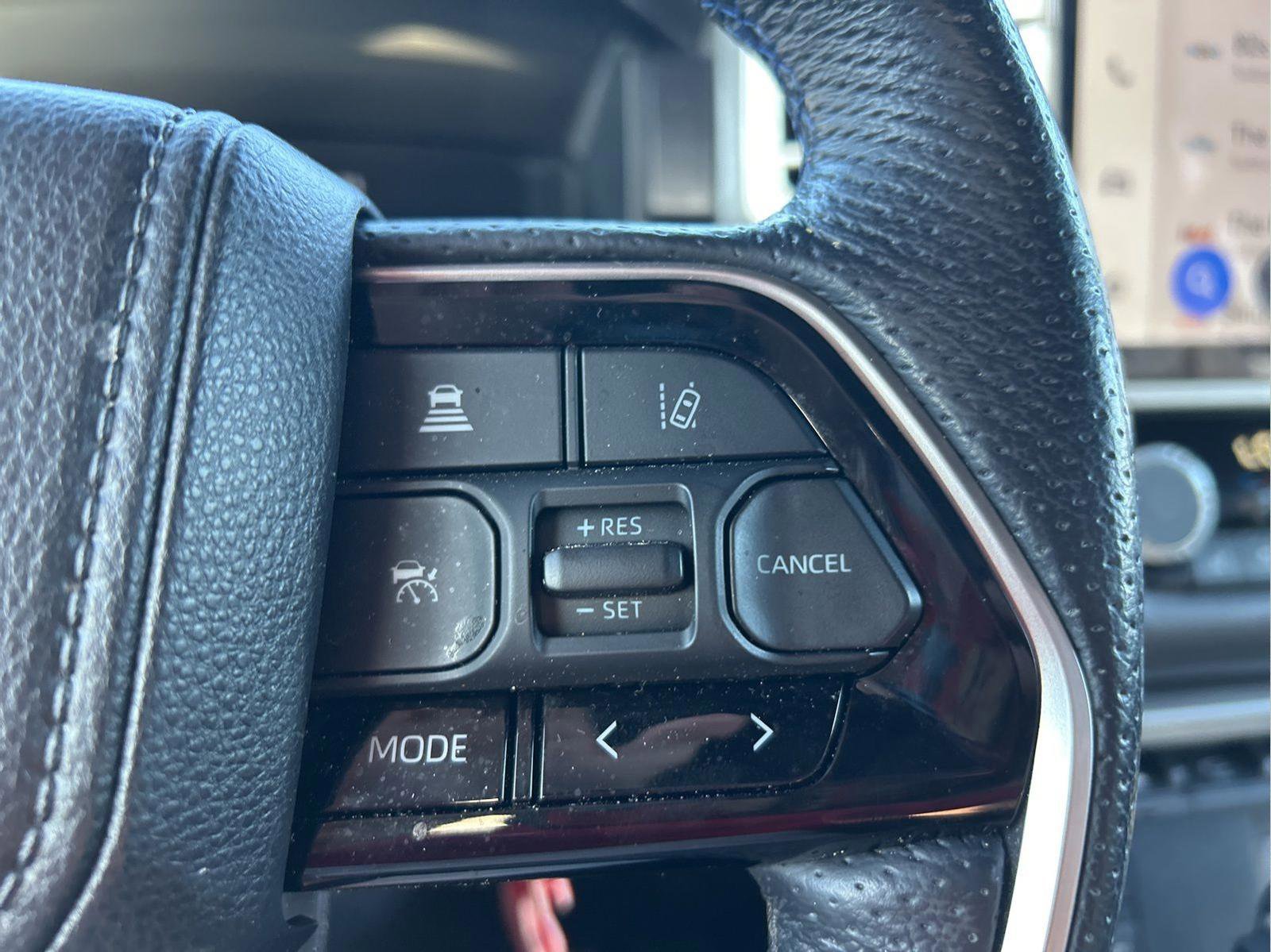 Used 2024 Toyota Tundra Platinum AWD/4WD image 15