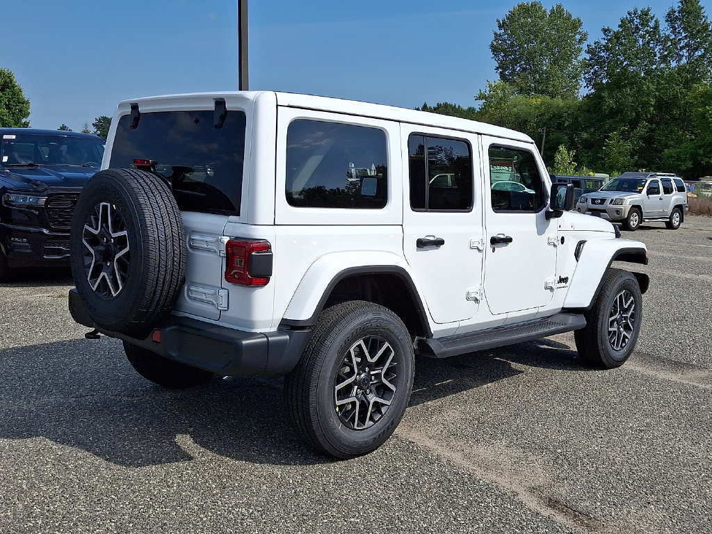New 2027 Jeep Wrangler Unlimited Sahara AWD/4WD image 8
