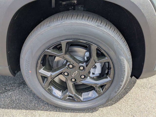 New 2026 Chevrolet Trax LT w/ Driver Confidence Package image 11