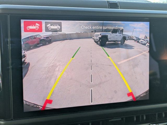 New 2025 Jeep Wrangler Unlimited Rubicon 392 image 18