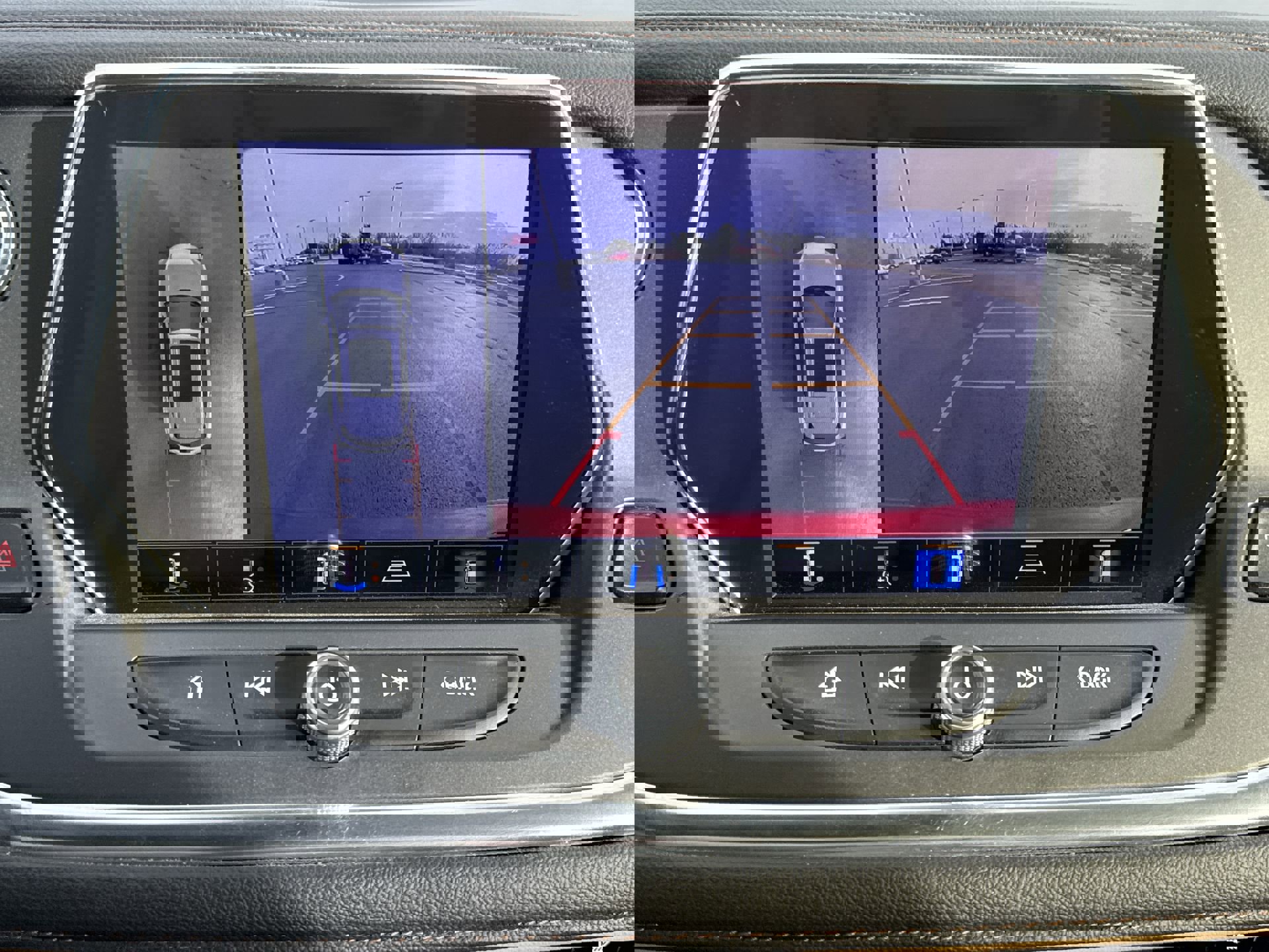 Certified 2020 Chevrolet Blazer Premier w/ Driver Confidence II Package image 15