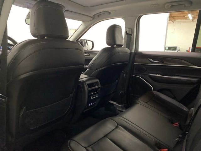 Used 2022 Jeep Grand Cherokee Limited 4xe AWD/4WD image 20