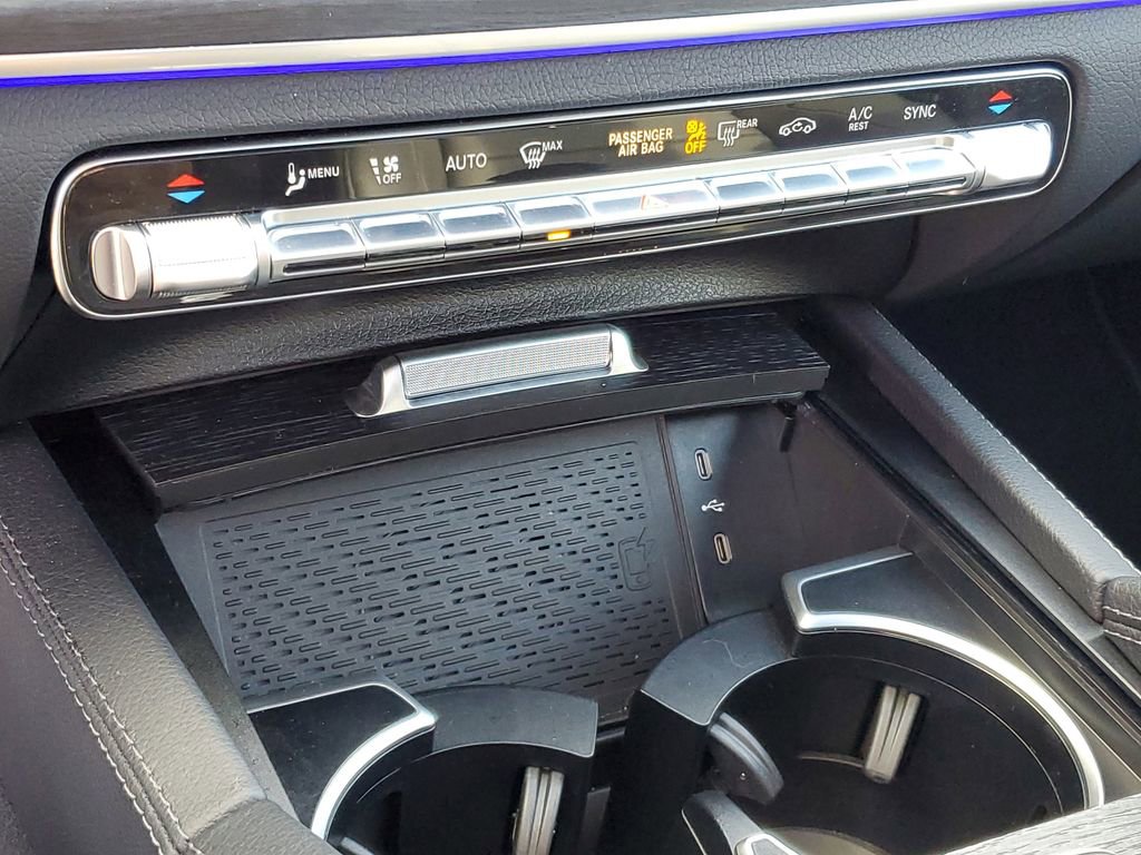 Used 2025 Mercedes-Benz GLS 450 4MATIC image 19