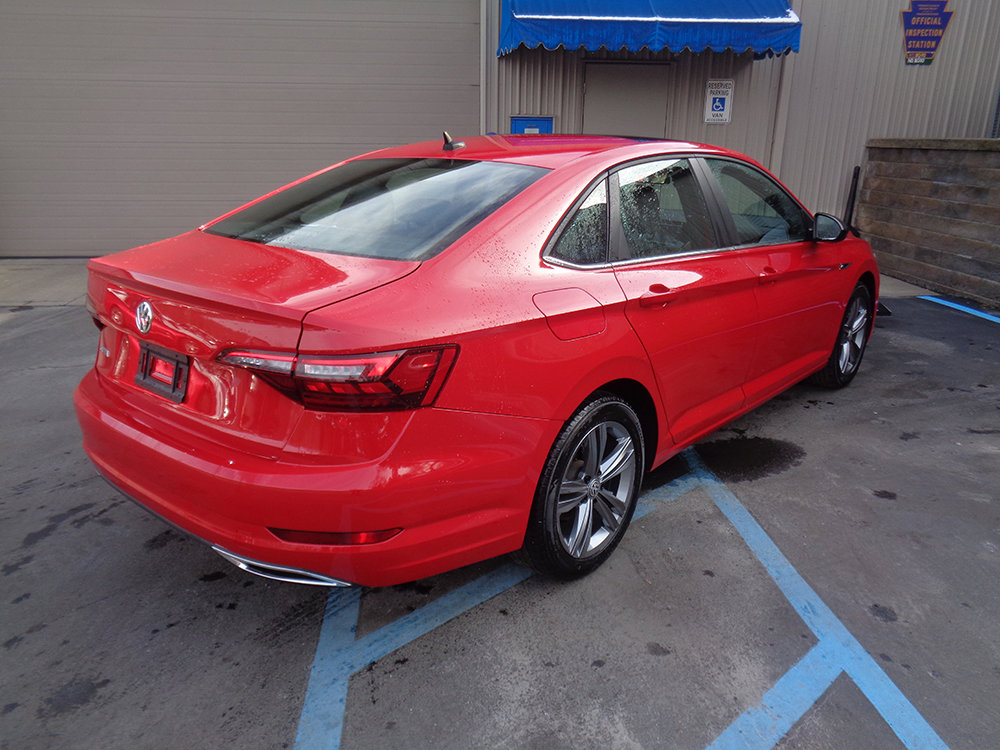 Used 2020 Volkswagen Jetta R-Line image 4