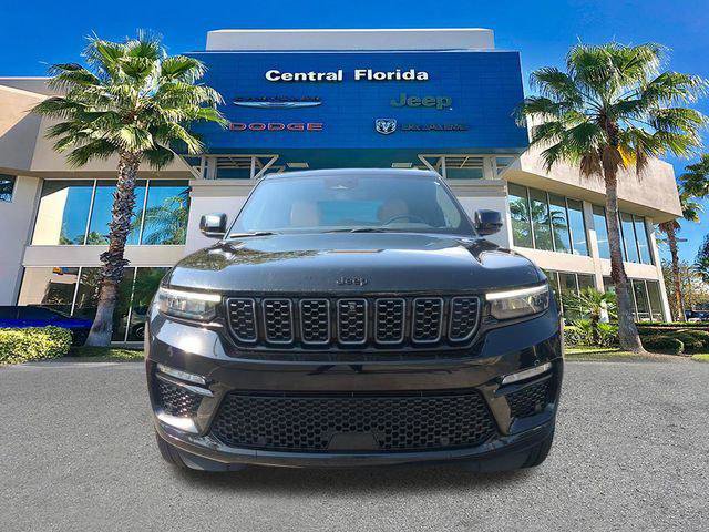 Certified 2024 Jeep Grand Cherokee Summit AWD/4WD image 3