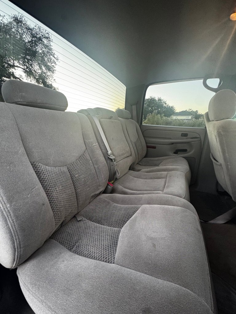 Used 2004 Chevrolet Silverado 3500 2WD Crew Cab w/ Heavy-Duty Power Package image 17