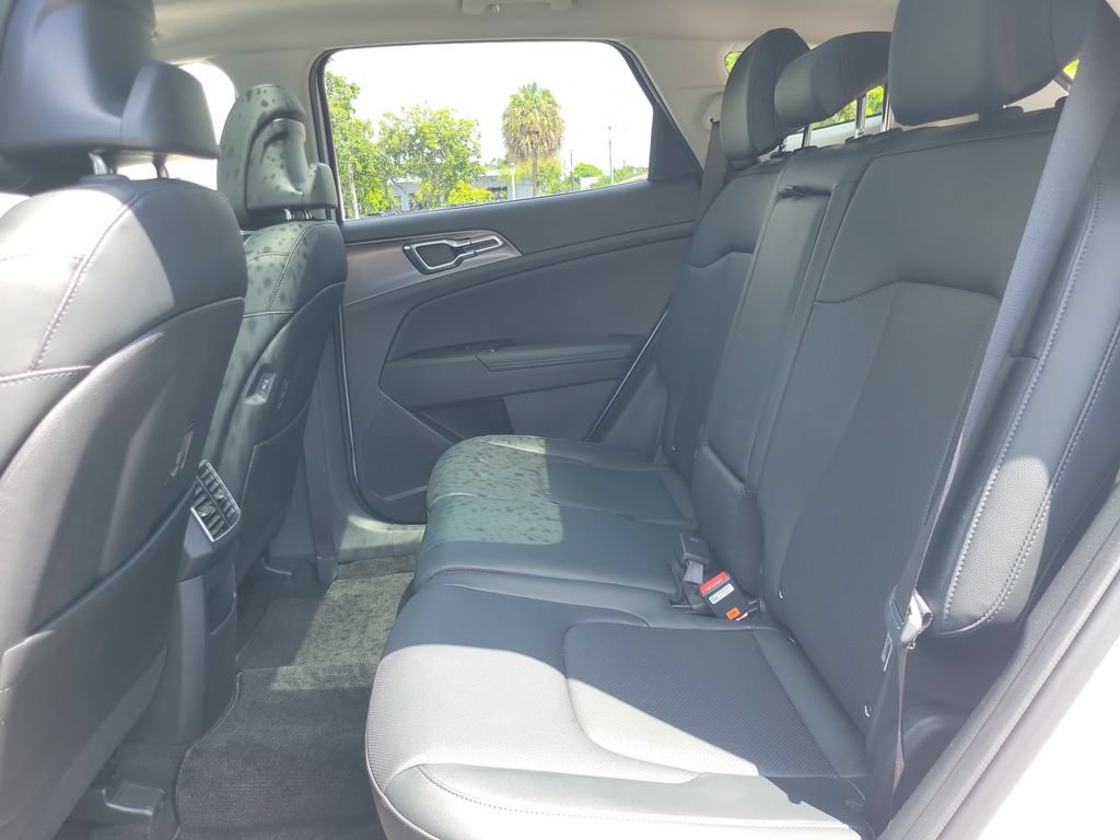 Certified 2023 Kia Sportage SX FWD image 14