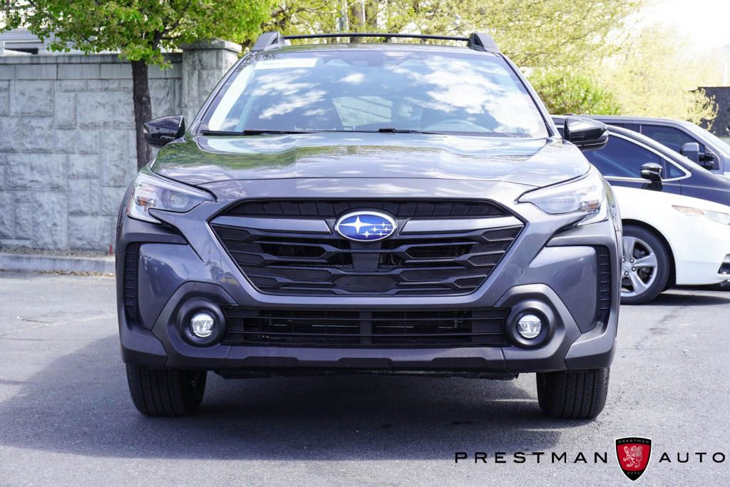Used 2023 Subaru Outback Onyx Edition AWD/4WD image 17