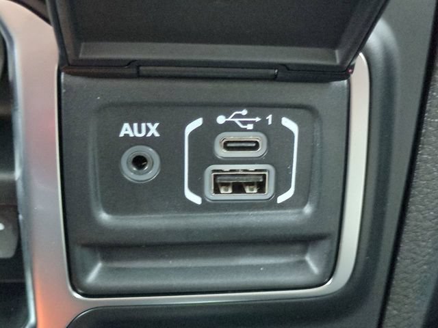 New 2026 Jeep Gladiator Sport AWD/4WD image 22