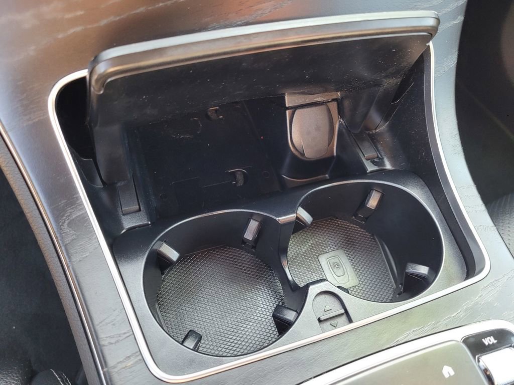 Used 2022 Mercedes-Benz GLC 300 image 18