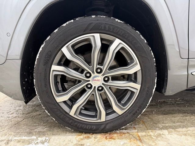 Used 2018 GMC Terrain Denali w/ LPO, 'HIT The Road' Package image 29