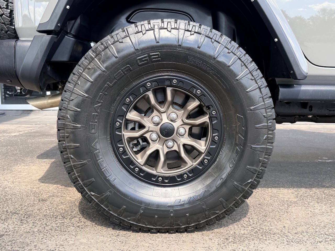 Used 2021 Jeep Wrangler Unlimited Rubicon w/ Trailer Tow Package AWD/4WD image 12