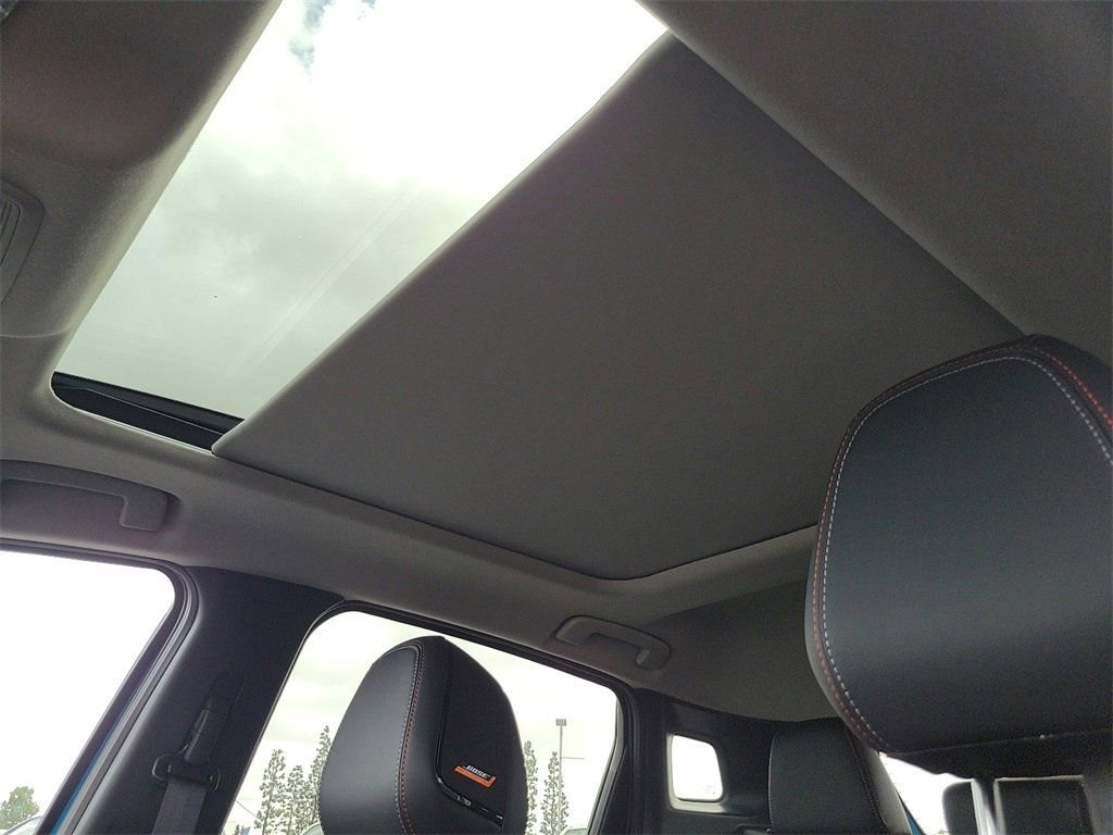 New 2026 Nissan Kicks SR w/ SR Premium Package image 12