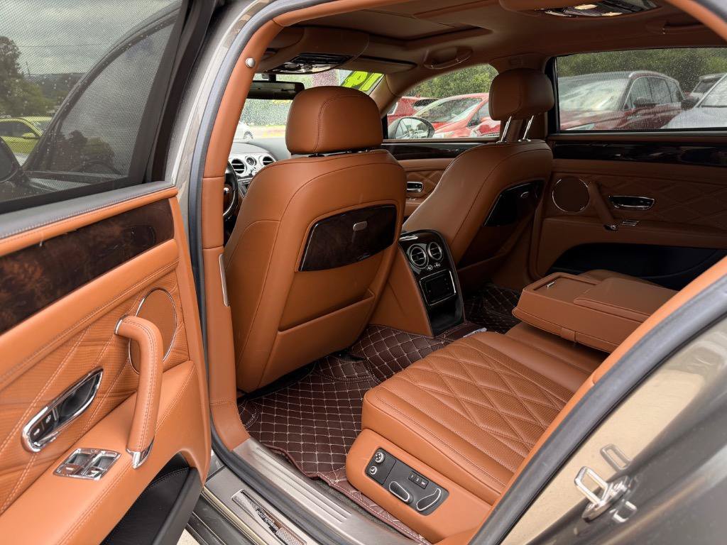 Used 2014 Bentley Flying Spur W12 AWD/4WD image 26