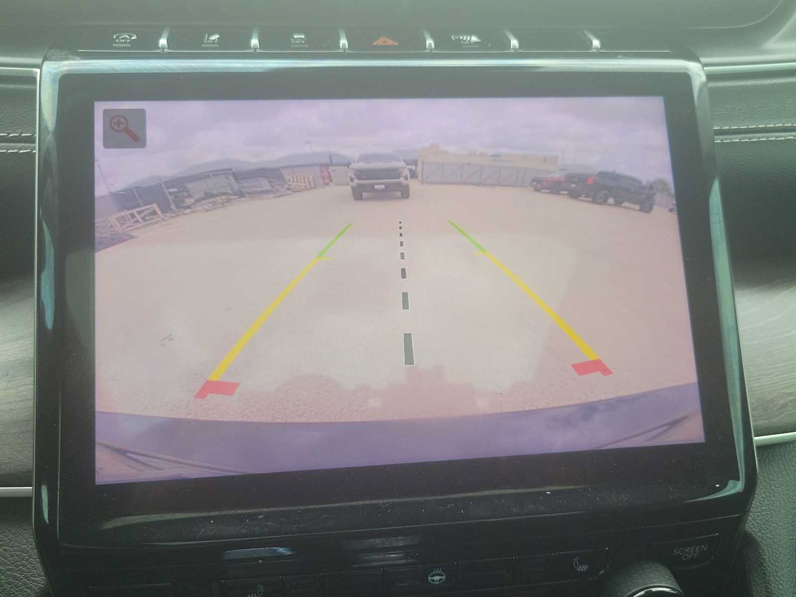 Used 2021 Jeep Grand Cherokee L Limited AWD/4WD image 24