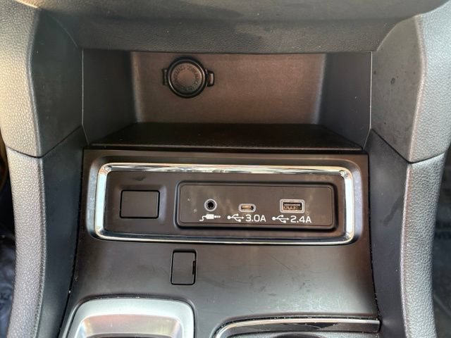 Used 2023 Subaru Ascent Limited AWD/4WD image 16