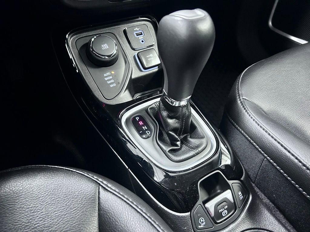 Used 2020 Jeep Compass Latitude image 15