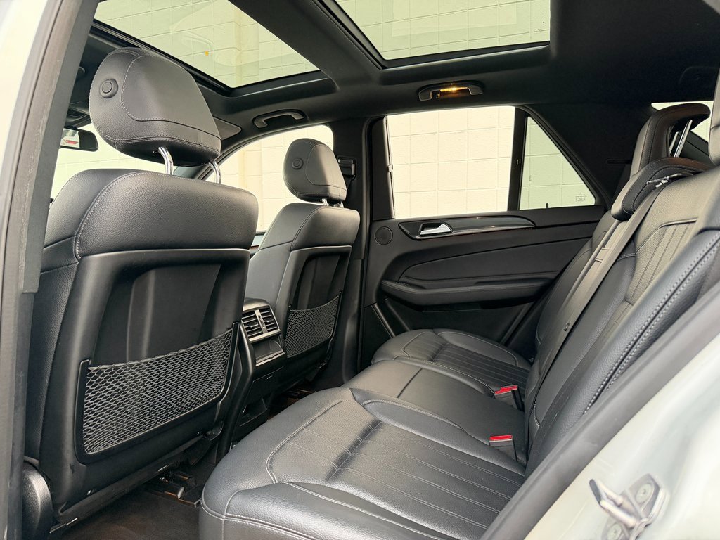 Used 2019 Mercedes-Benz GLE 400 4MATIC image 37