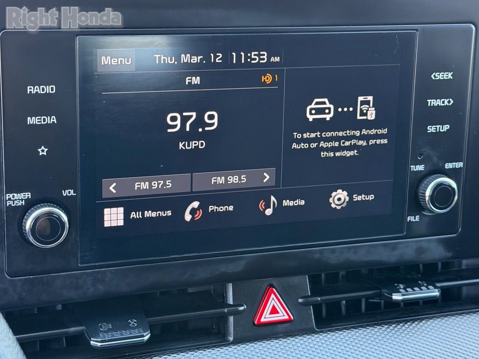 Used 2025 Kia Sportage LX image 27