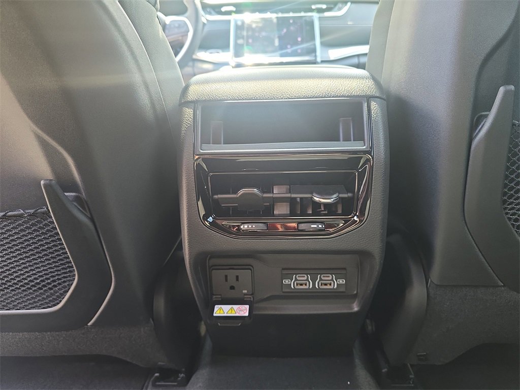 New 2025 Jeep Grand Cherokee Laredo X w/ Luxury Tech Group I image 27