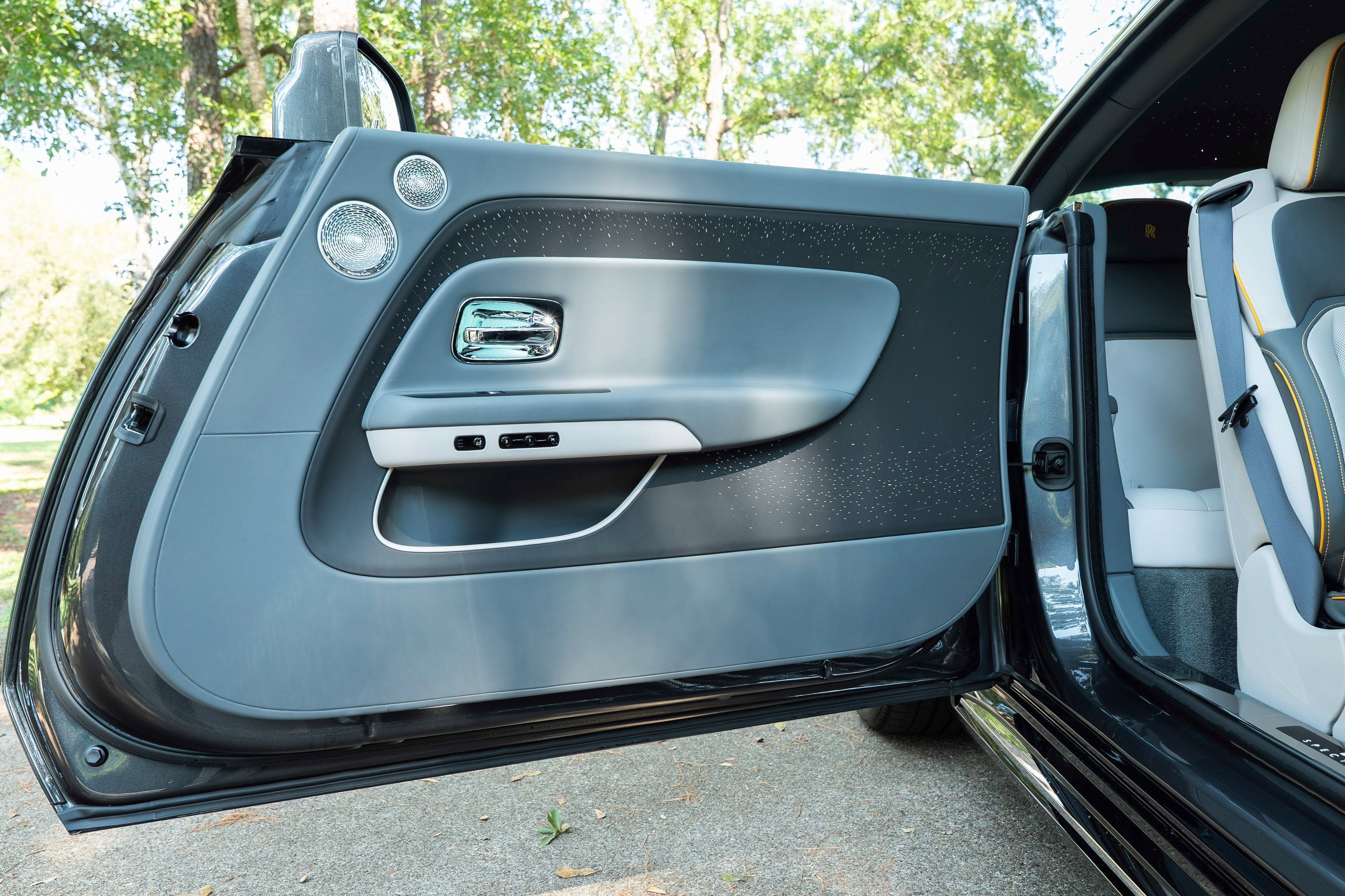 Used 2025 Rolls-Royce Spectre w/ Spectre Launch Package image 50