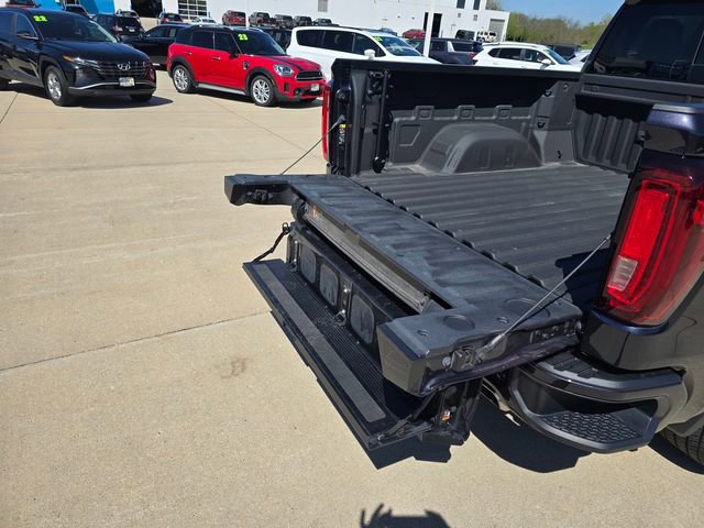 Used 2023 GMC Sierra 1500 Denali w/ Denali Reserve Package AWD/4WD image 16