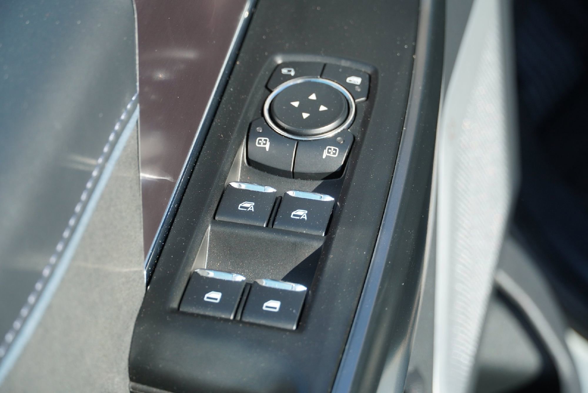 Used 2024 Ford F150 Platinum w/ Equipment Group 702A High image 29