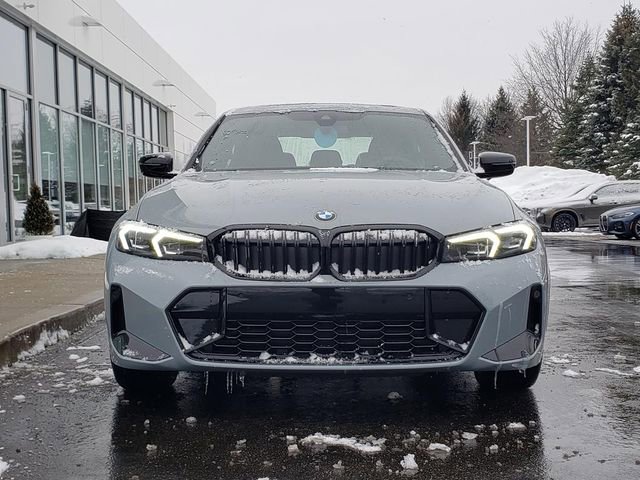 New 2026 BMW 330i xDrive 330i xDrive w/ M Sport Package image 2