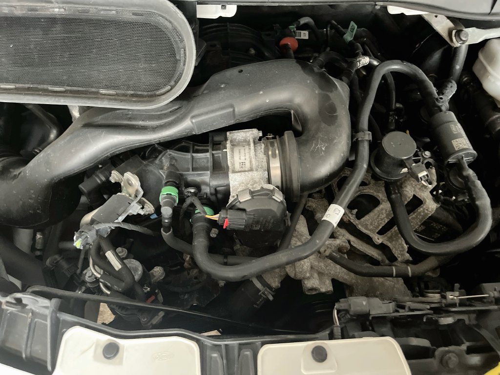 Used 2024 Ford Transit 350 148 Medium Roof RWD image 27