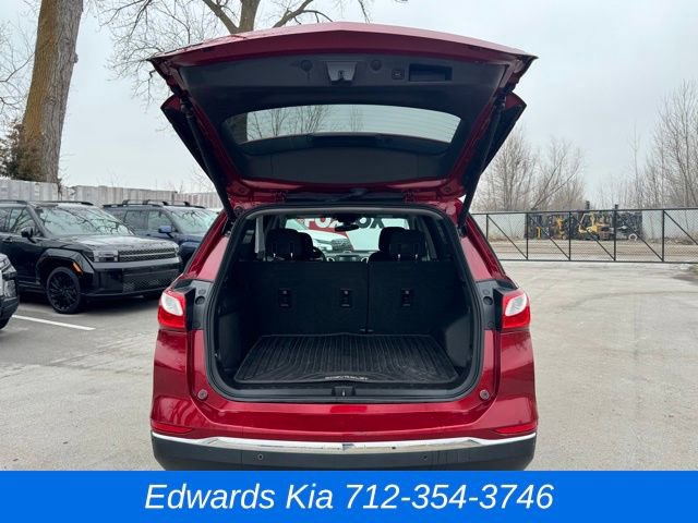 Used 2018 Chevrolet Equinox LT image 11