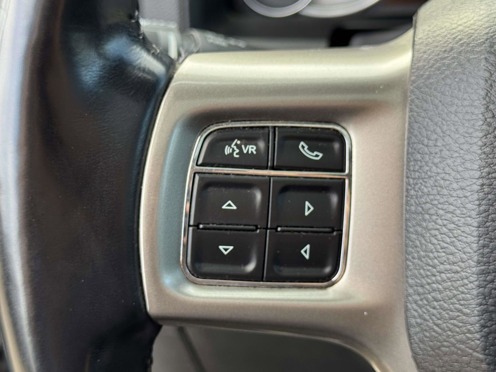 Used 2017 RAM 1500 Laramie w/ Convenience Group image 20