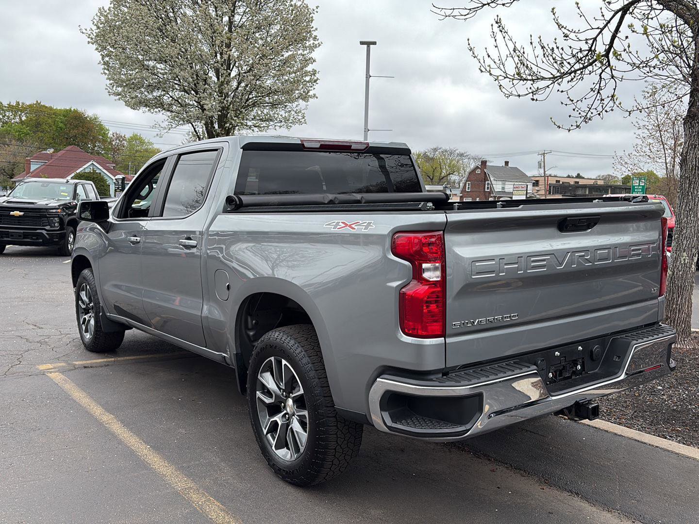 Certified 2023 Chevrolet Silverado 1500 LT AWD/4WD image 5