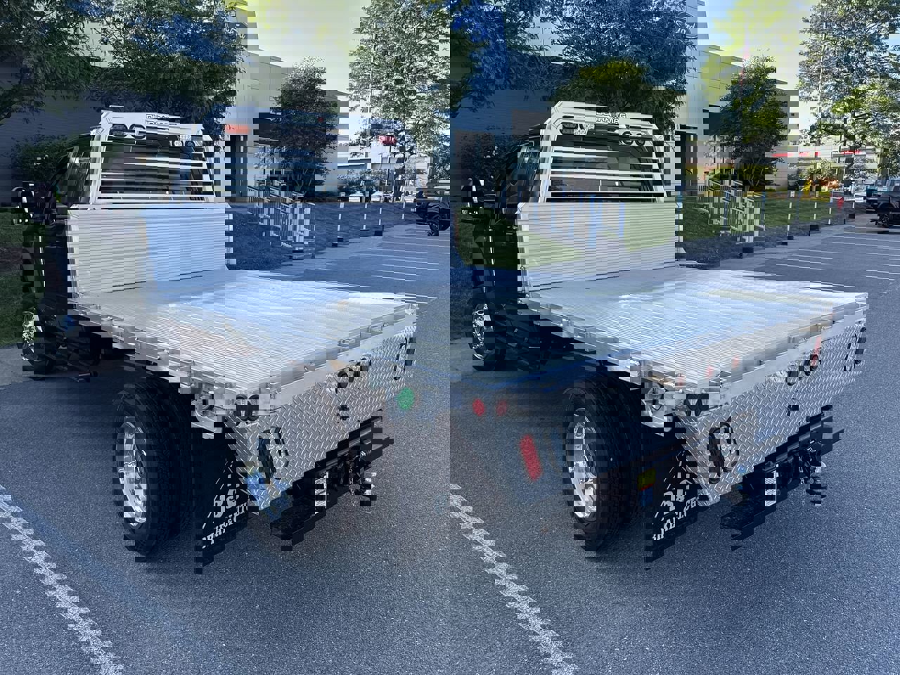 New 2025 Ford F550 4x4 SuperCab Super Duty w/ Snow Plow Prep Package image 13