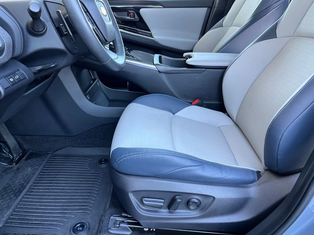 Certified 2023 Subaru Solterra Limited image 13