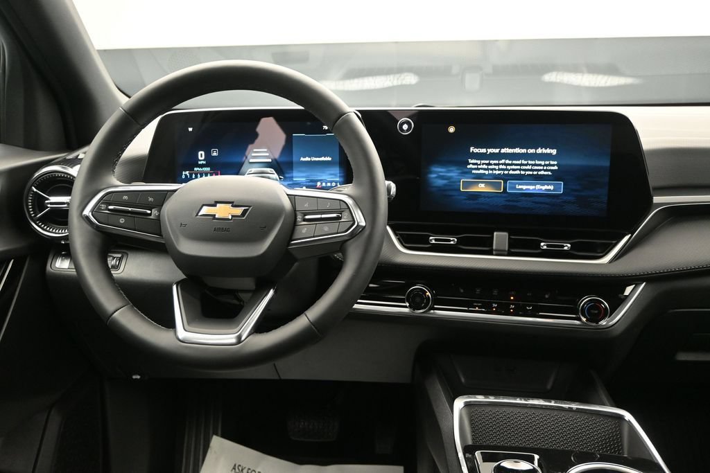 New 2026 Chevrolet Equinox LT w/ Safety and Technology Package FWD image 19
