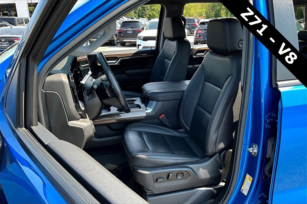 Used 2023 Chevrolet Silverado 1500 RST w/ Convenience Package II image 21