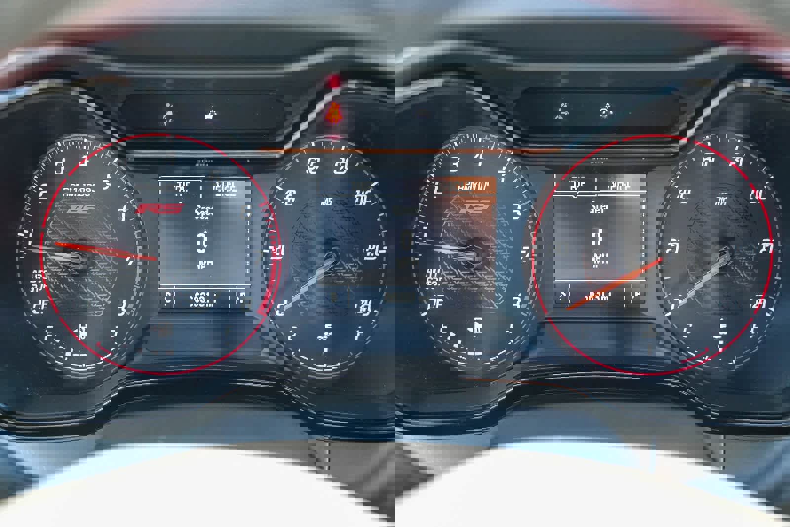 Used 2024 Chevrolet Trax RS image 21