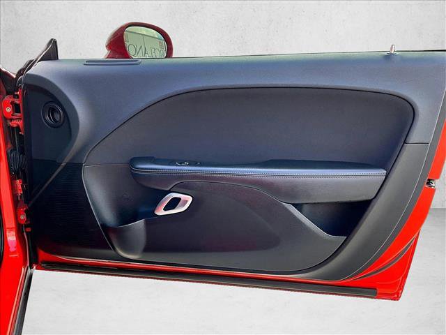 Used 2019 Dodge Challenger SXT image 19