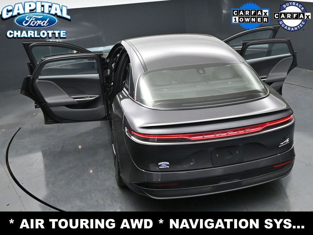 Used 2024 Lucid Air Touring image 32