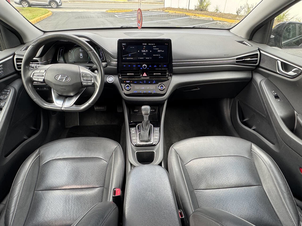 Used 2020 Hyundai Ioniq Limited image 10