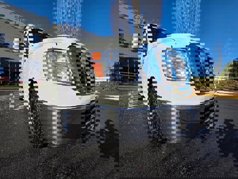 Used 2018 Nissan NV 3500 SL w/ Navigation Package image 10